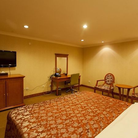 Beijing Zhongyu Century Grand Hotel Exterior foto